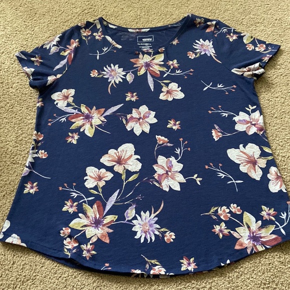 Sonoma Tops - Sonoma S/S floral Shirt, Sz Lg, good condition